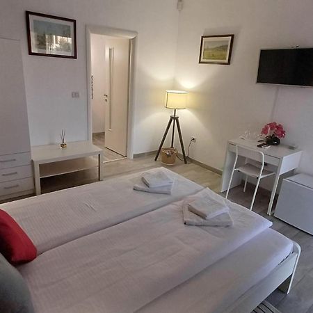 Neferprod Apartments - Is - Cam 01 Timișoara Zewnętrze zdjęcie